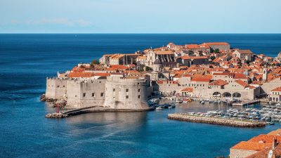 Top 10 Sehenswürdigkeiten Dubrovnik. Stadtmauer.