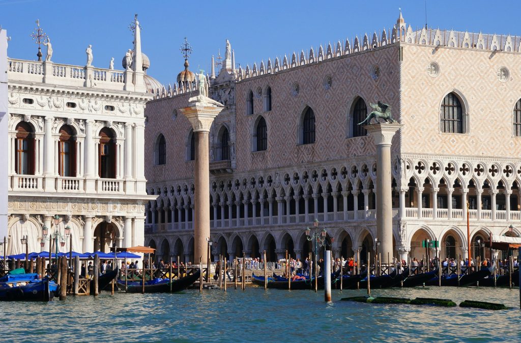 Top 10 Venedig: Dogenpalast