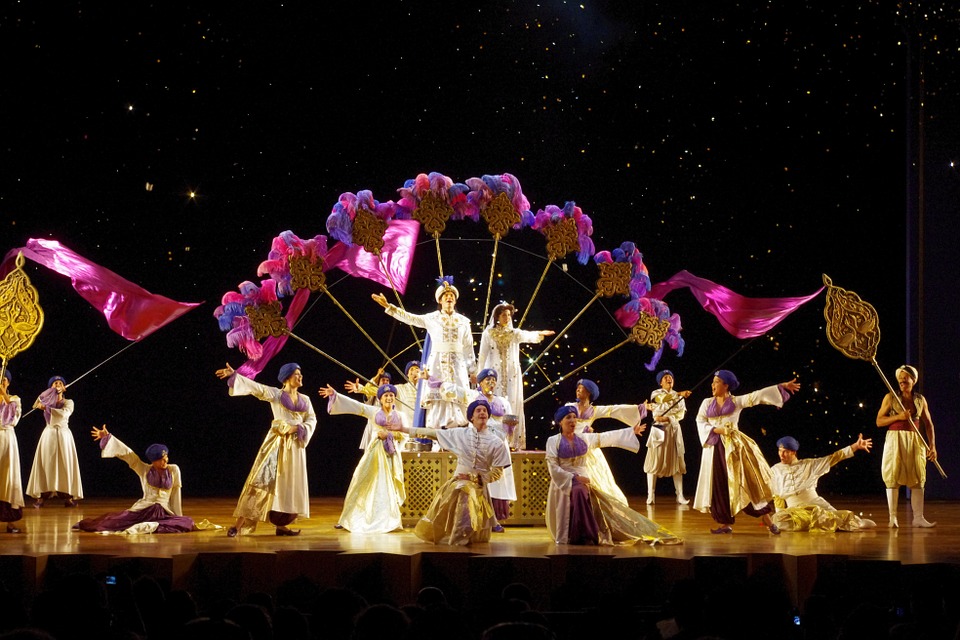Urlaub im November: Aladdin Musical Reise